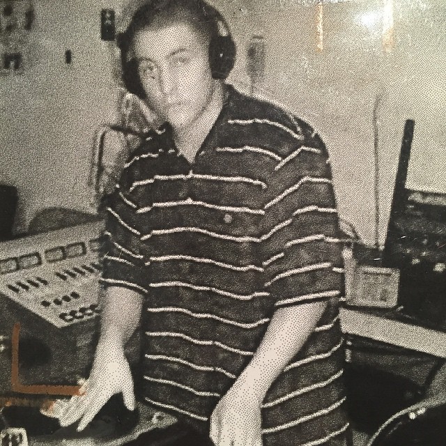 statik programa de radio com 15 anos de idade