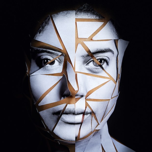 ibeyi-capa-ash