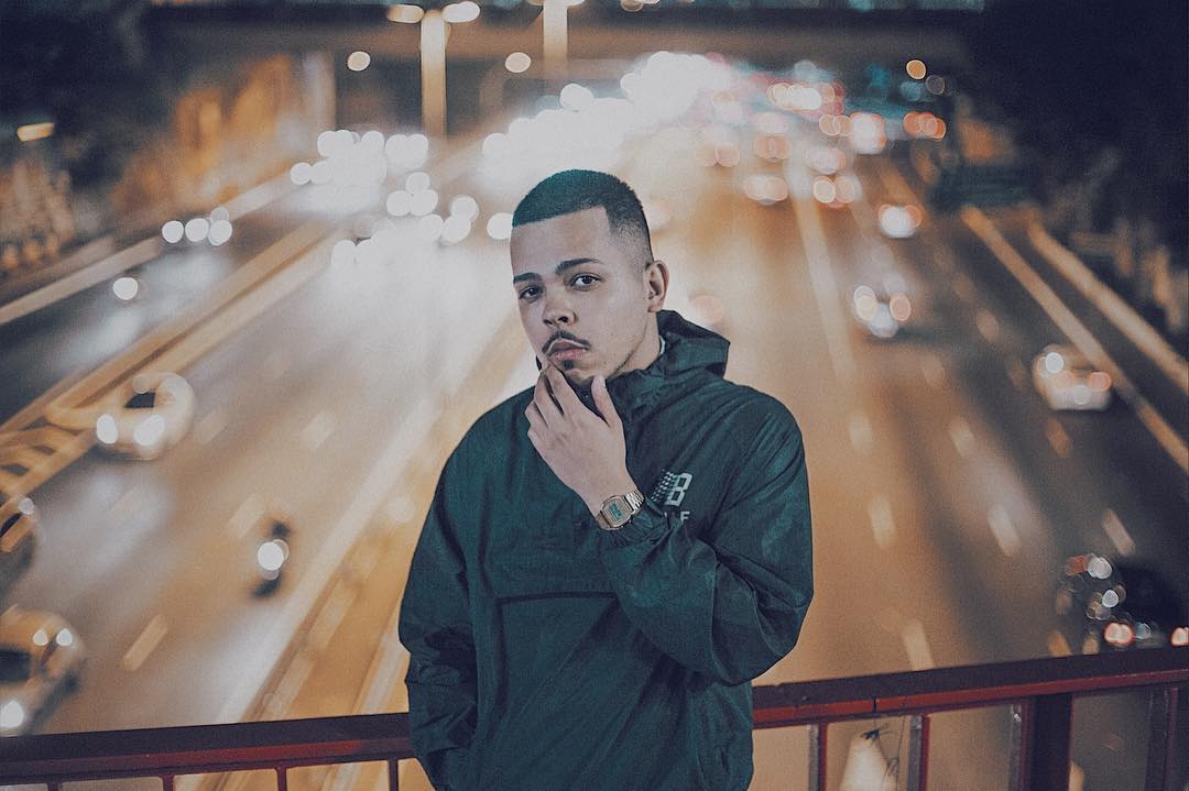 A Enchufada invade o Maus Hábitos no próximo sábado, dia 3 de Fevereiro, e leva consigo Sants, DJ paulista que toca pela primeira vez em Portugal.