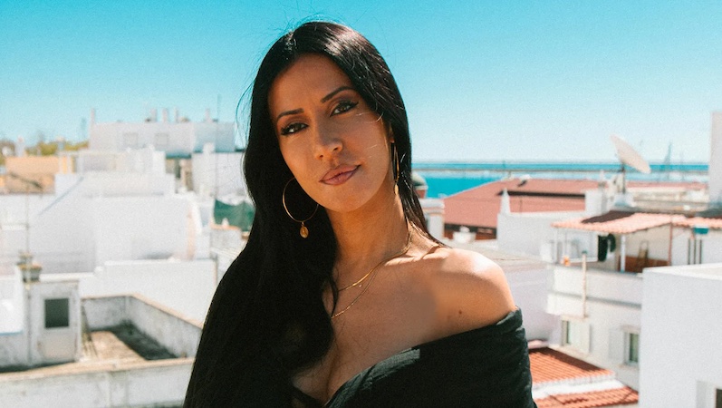 Ana Moura acompanha Stromae Europa fora
