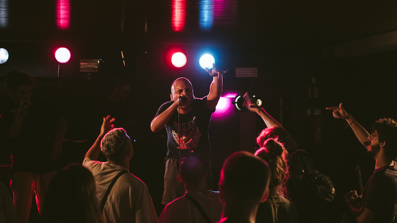 Hip hop underground rima com Versátil: “Estamos cá, vivos e a representar cada vez mais”